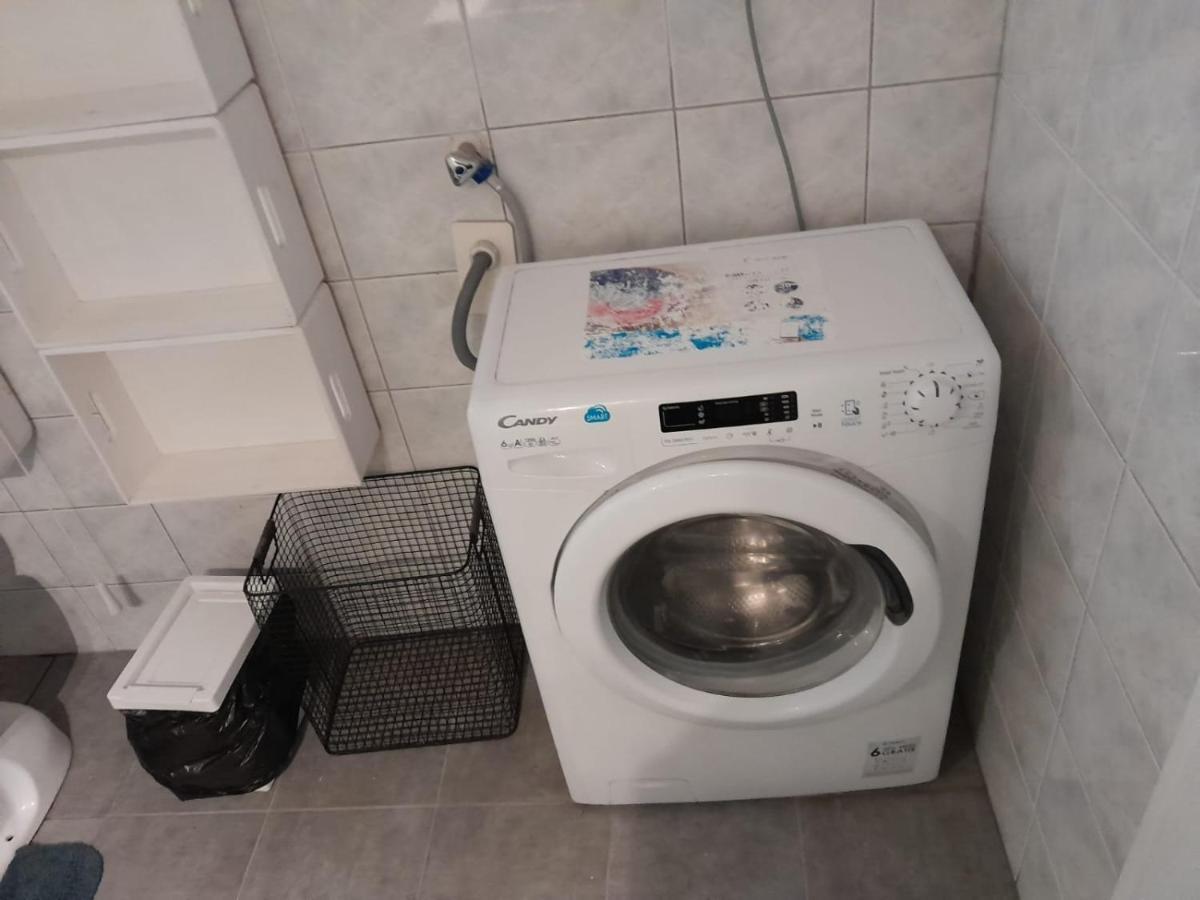 Apartmani Aneri Vir Eksteriør bilde